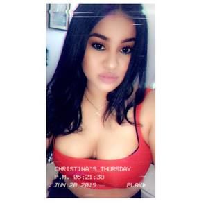 Meet your Posher, Christina